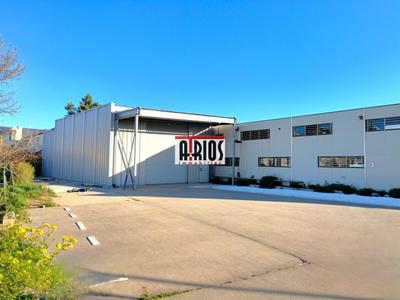 Local d'activité / Entrepôt - 1 915 m²