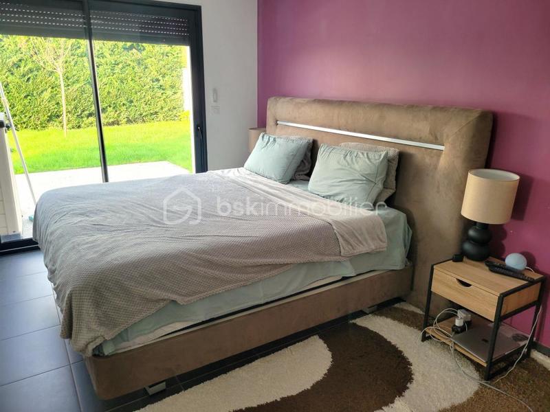 Maison - 165 m² - 6 pièces