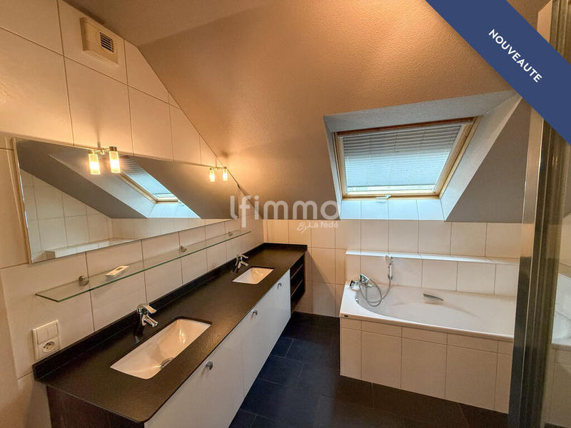 Appartement - 107 m² - 3 pièces