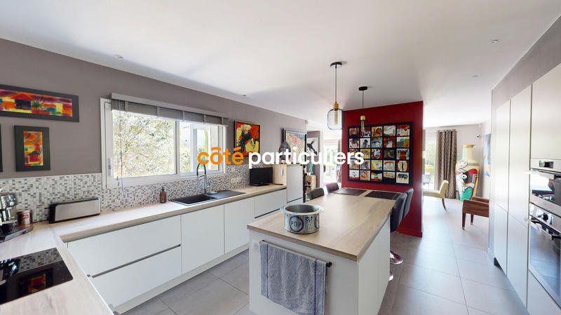 Maison - 176 m² - 6 pièces