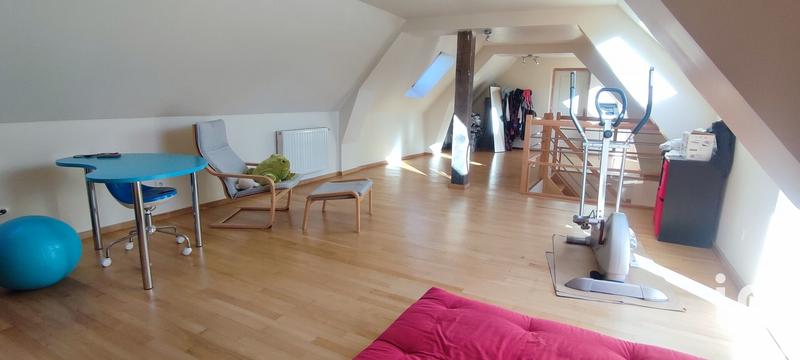 Maison - 177 m² - 5 pièces
