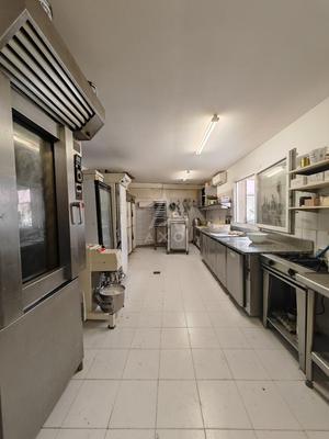 Fonds de commerce - 225 m²