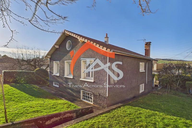 Maison - 90 m² - 4 pièces