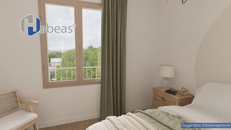 Appartement - 94 m² - 4 pièces