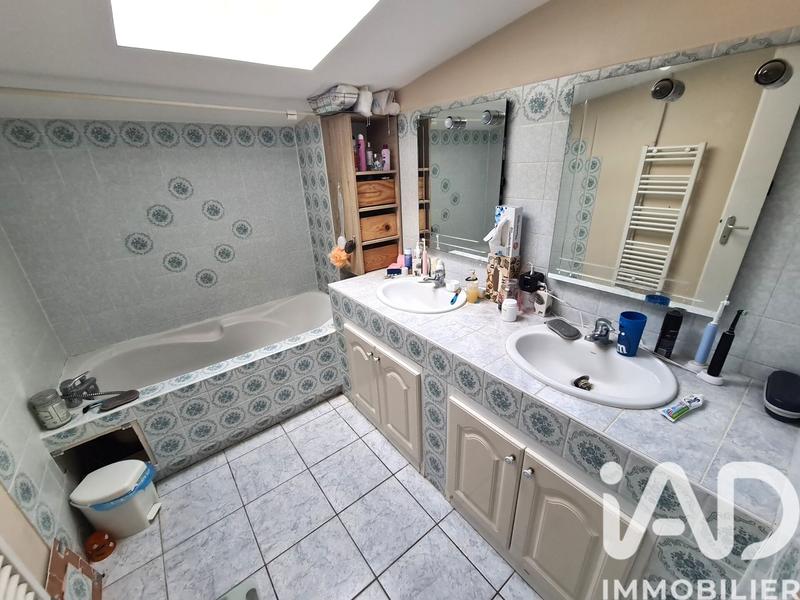 Maison - 158 m² - 5 pièces