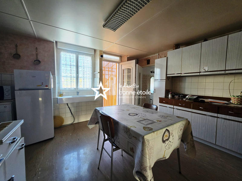 Maison - 97 m² - 3 pièces