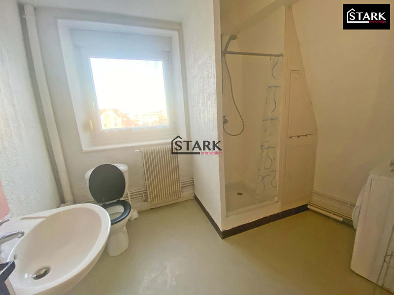 Appartement - 80 m² - 2 pièces