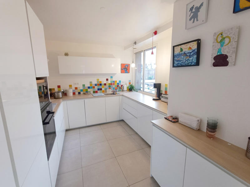 Appartement - 97 m² - 3 pièces