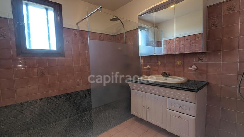 Maison - 101 m² - 5 pièces