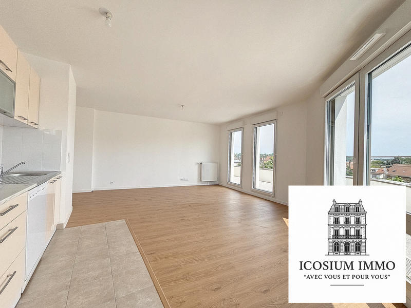 Appartement - 80 m² - 4 pièces