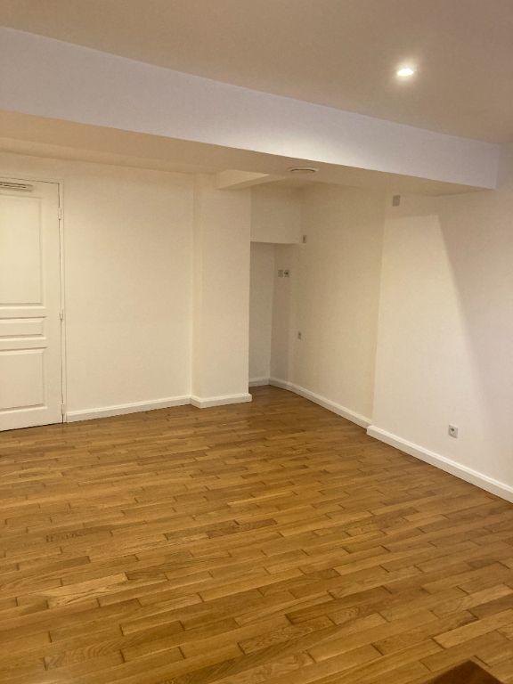 Appartement - 61 m² - 2 pièces