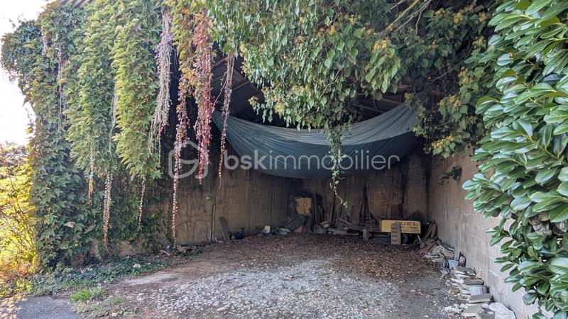 Maison - 232 m² - 10 pièces