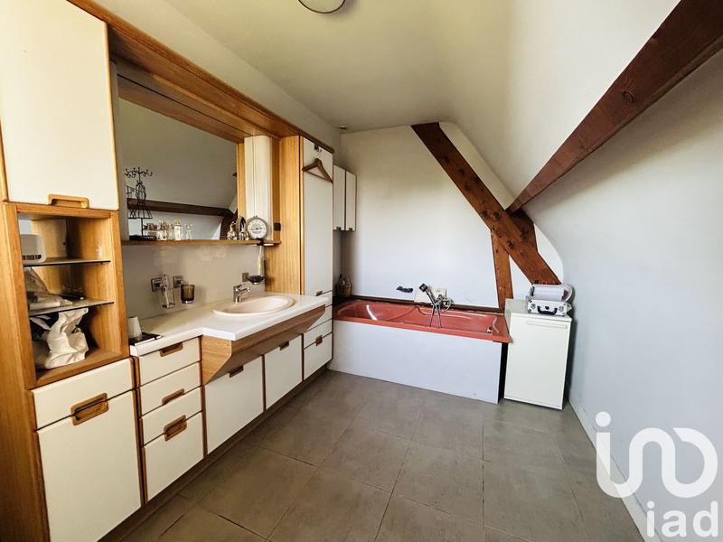 Maison - 172 m² - 7 pièces