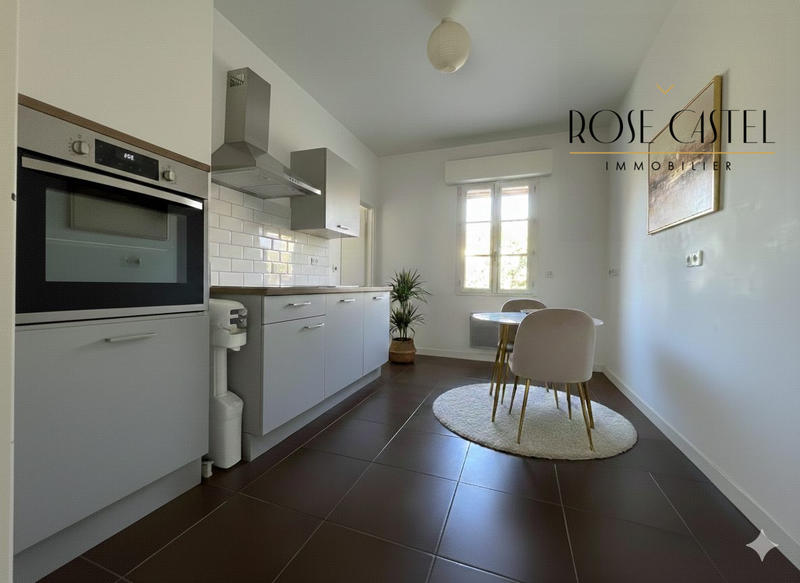 Appartement - 110 m² - 5 pièces