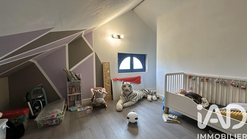 Maison - 102 m² - 5 pièces