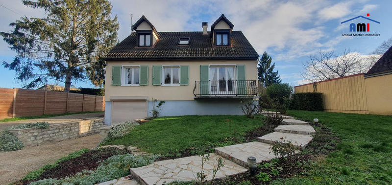 Maison - 115 m² - 6 pièces