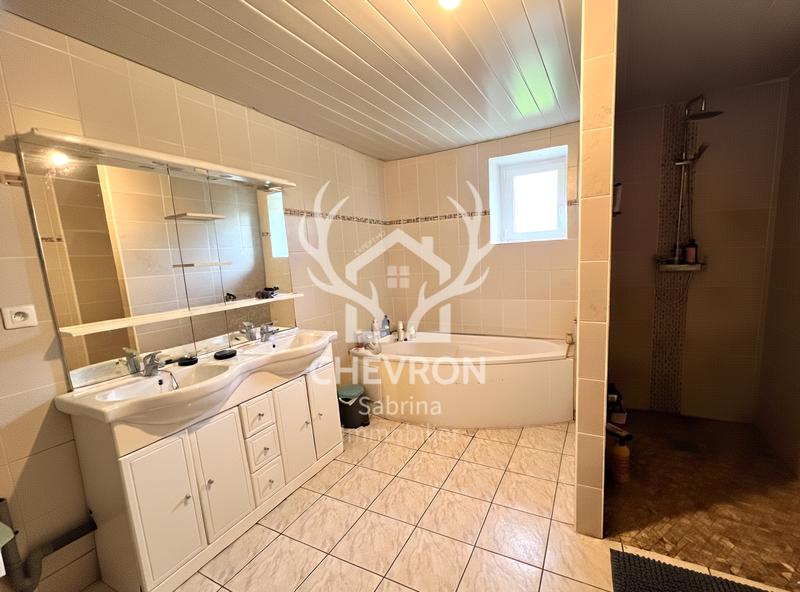 Maison de village - 118 m² - 4 pièces