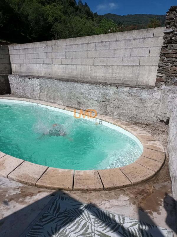 Mas - 162 m² - 10 pièces