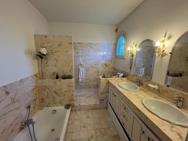 Maison - 123 m² - 5 pièces