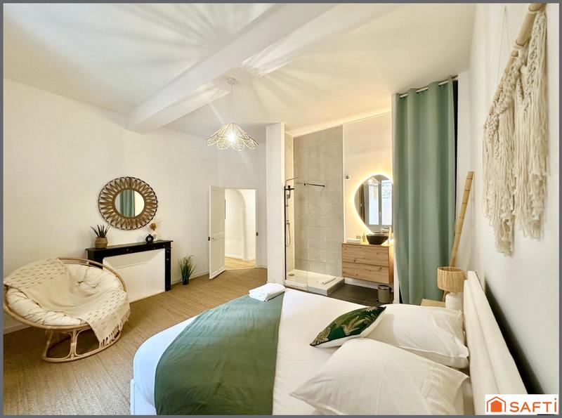 Appartement - 90 m² - 4 pièces