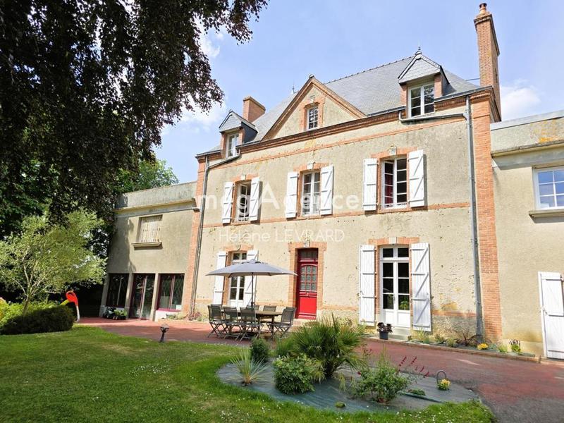 Maison de campagne - 263 m² - 11 pièces