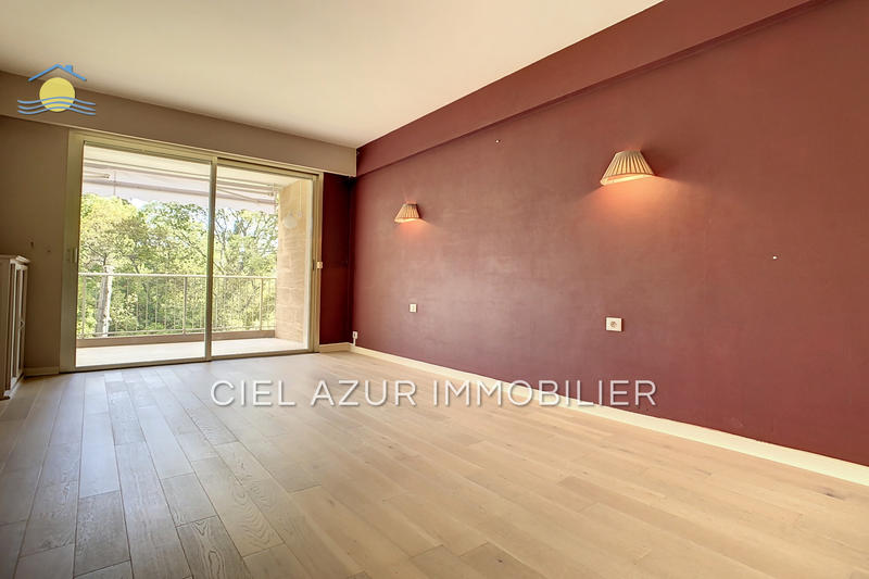 Appartement - 81 m² - 3 pièces