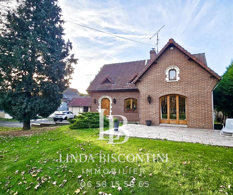 Maison - 140 m² - 8 pièces