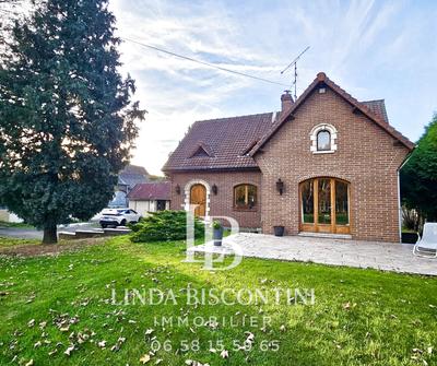 Maison - 140 m² - 8 pièces