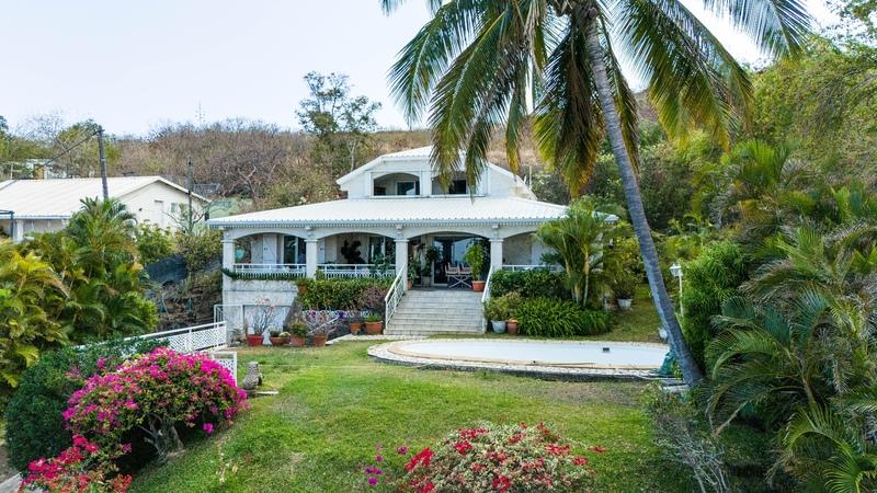 Villa - 230 m² - 5 pièces