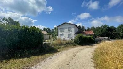 Maison - 150 m² - 5 pièces