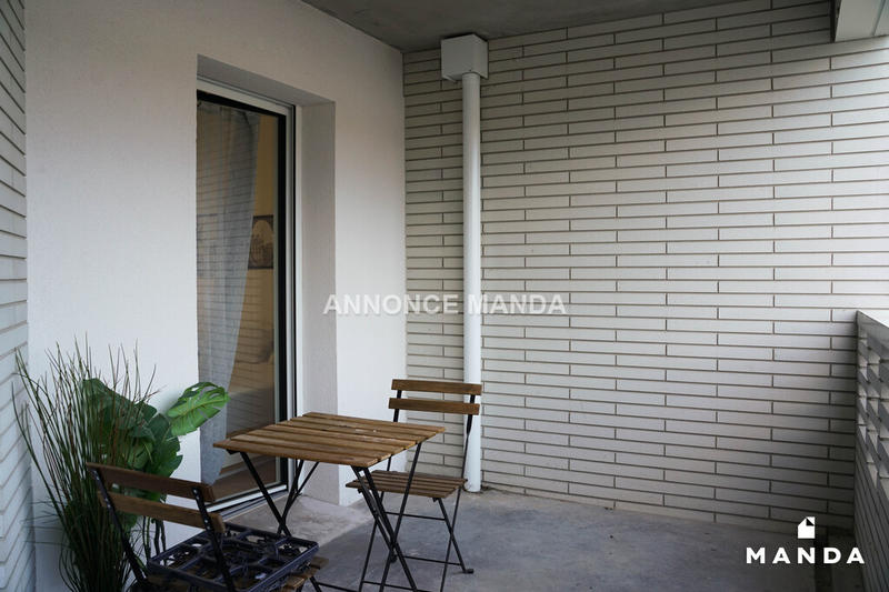 Chambre - 10 m² - 4 pièces