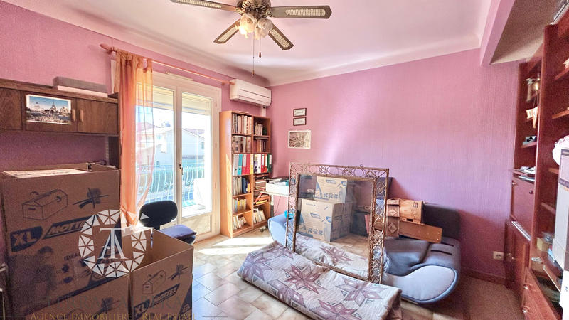 Villa - 163 m² - 5 pièces