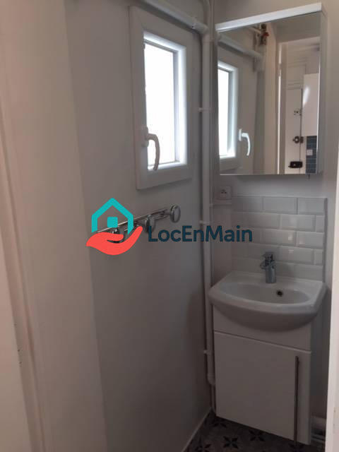 Studio - 12 m² - 1 pièce