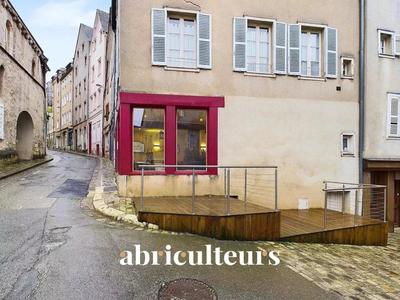 Local commercial - 152 m²