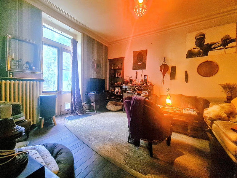 Maison - 227 m² - 10 pièces