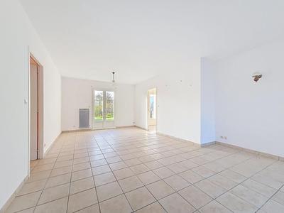 Maison - 97 m² - 5 pièces