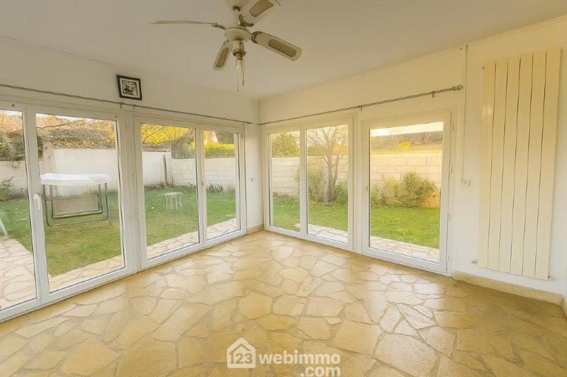 Villa - 174 m² - 8 pièces