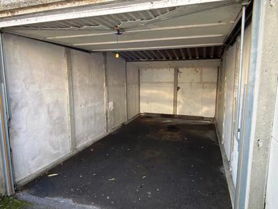 Parking / Garage - 20 m²