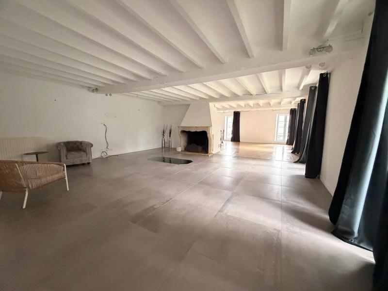 Maison - 500 m² - 10 pièces