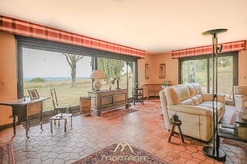 Maison - 450 m² - 10 pièces