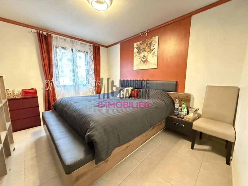 Maison - 92 m² - 3 pièces