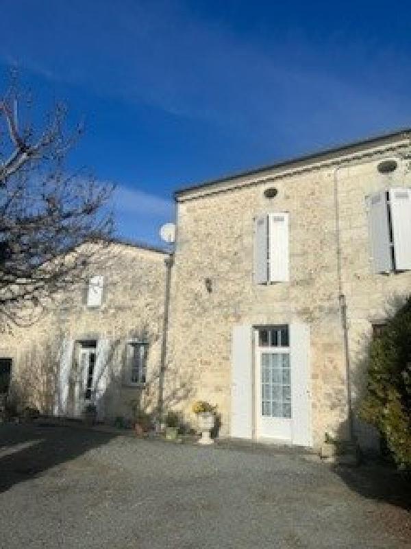 Maison - 188 m² - 7 pièces