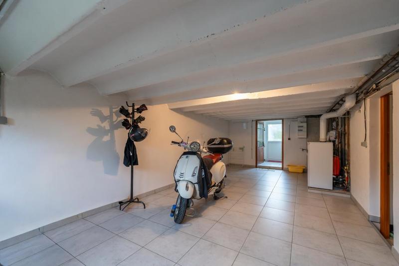 Maison - 81 m² - 5 pièces