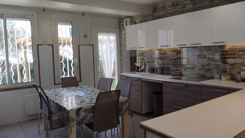 Maison - 196 m² - 6 pièces