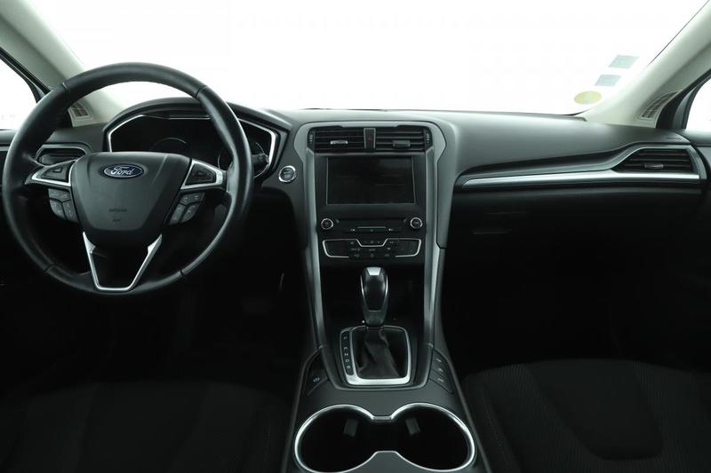 Ford Mondeo 2.0 TDCi Titanium PowerShift 5p 150 ch