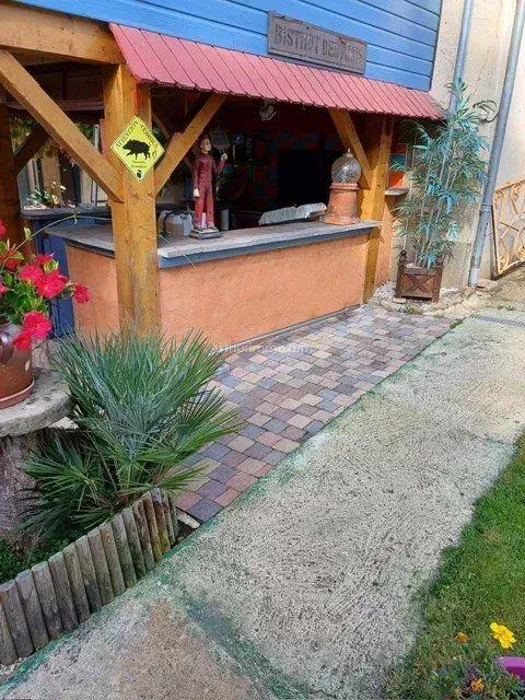 Maison - 183 m² - 7 pièces