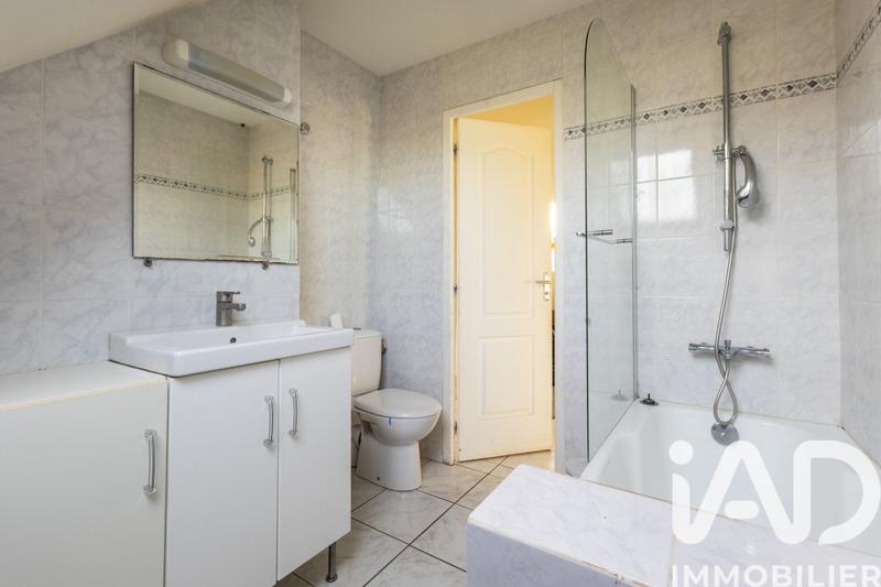 Maison - 147 m² - 7 pièces