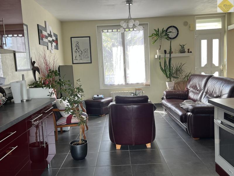 Maison - 112 m² - 6 pièces