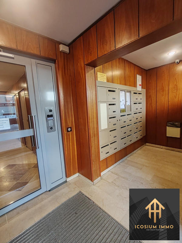 Appartement - 61 m² - 3 pièces