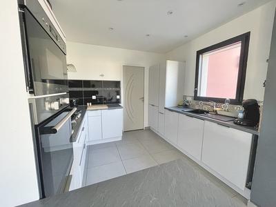Maison contemporaine - 98 m² - 4 pièces